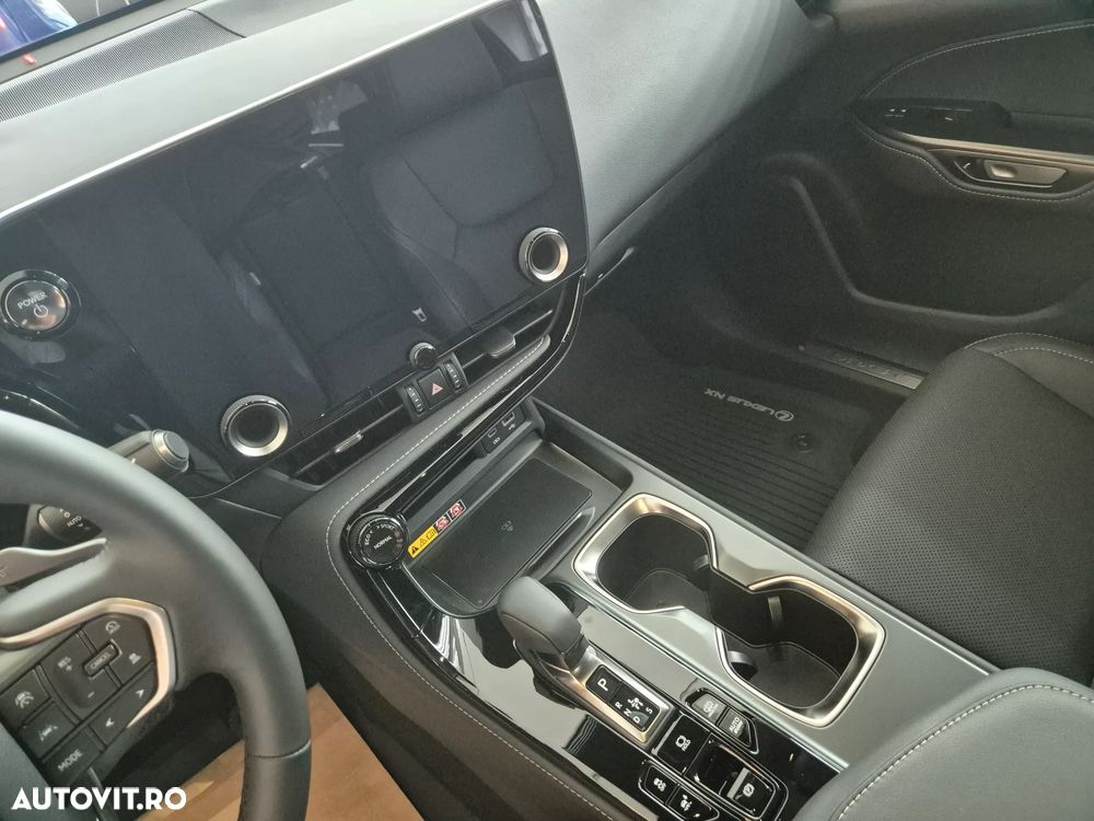 Lexus Seria NX 450h+ AWD CVT PHEV Executive - 14