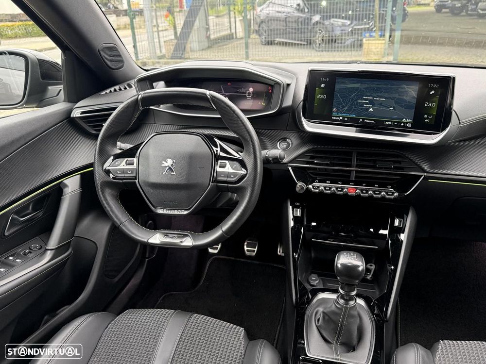 Peugeot 2008 1.2 PureTech GT - 34