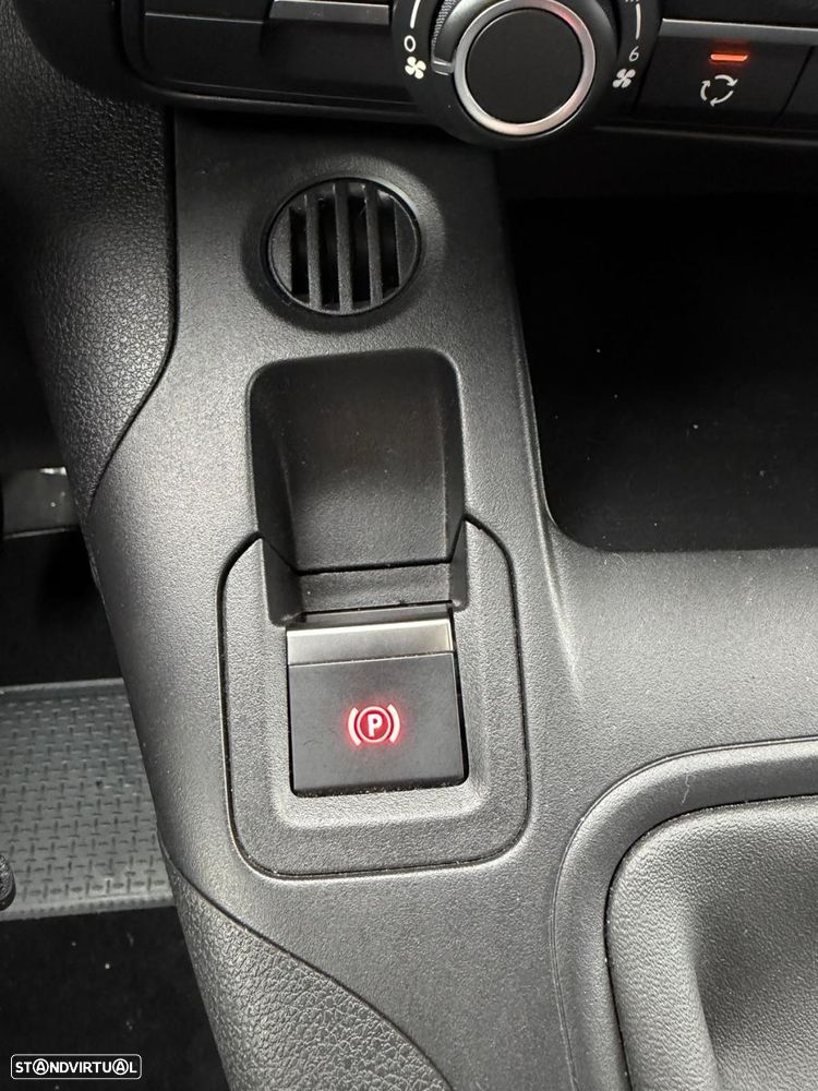 Peugeot Partner 1.6 BlueHDi Style - 20