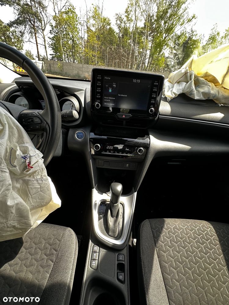 Toyota Yaris Cross - 13