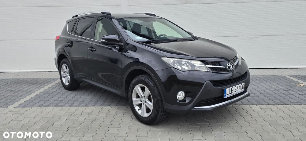 Toyota RAV4 2.0 D-4D Active 4x2 - 18