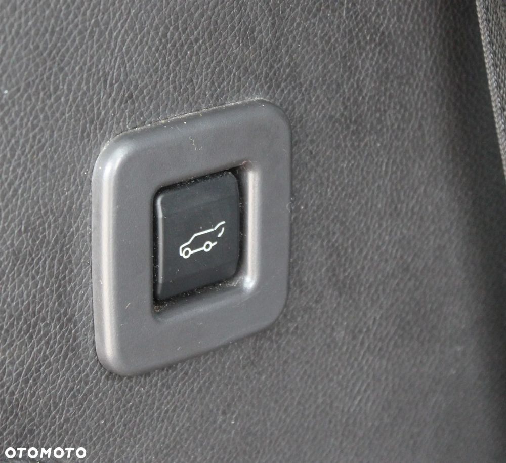 Lincoln Navigator 5.4 4WD Luxury - 23