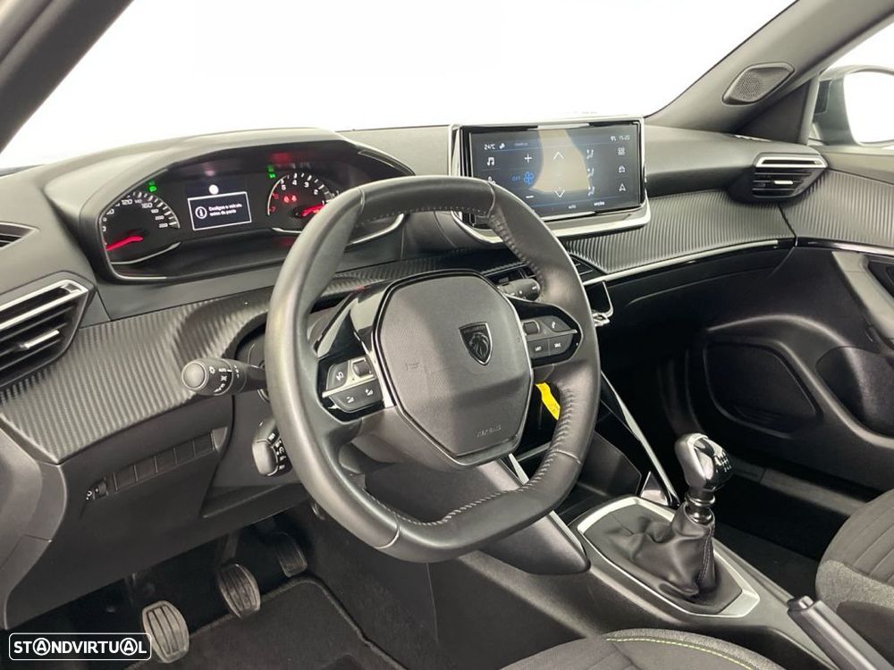 Peugeot 2008 1.2 PureTech Active - 15