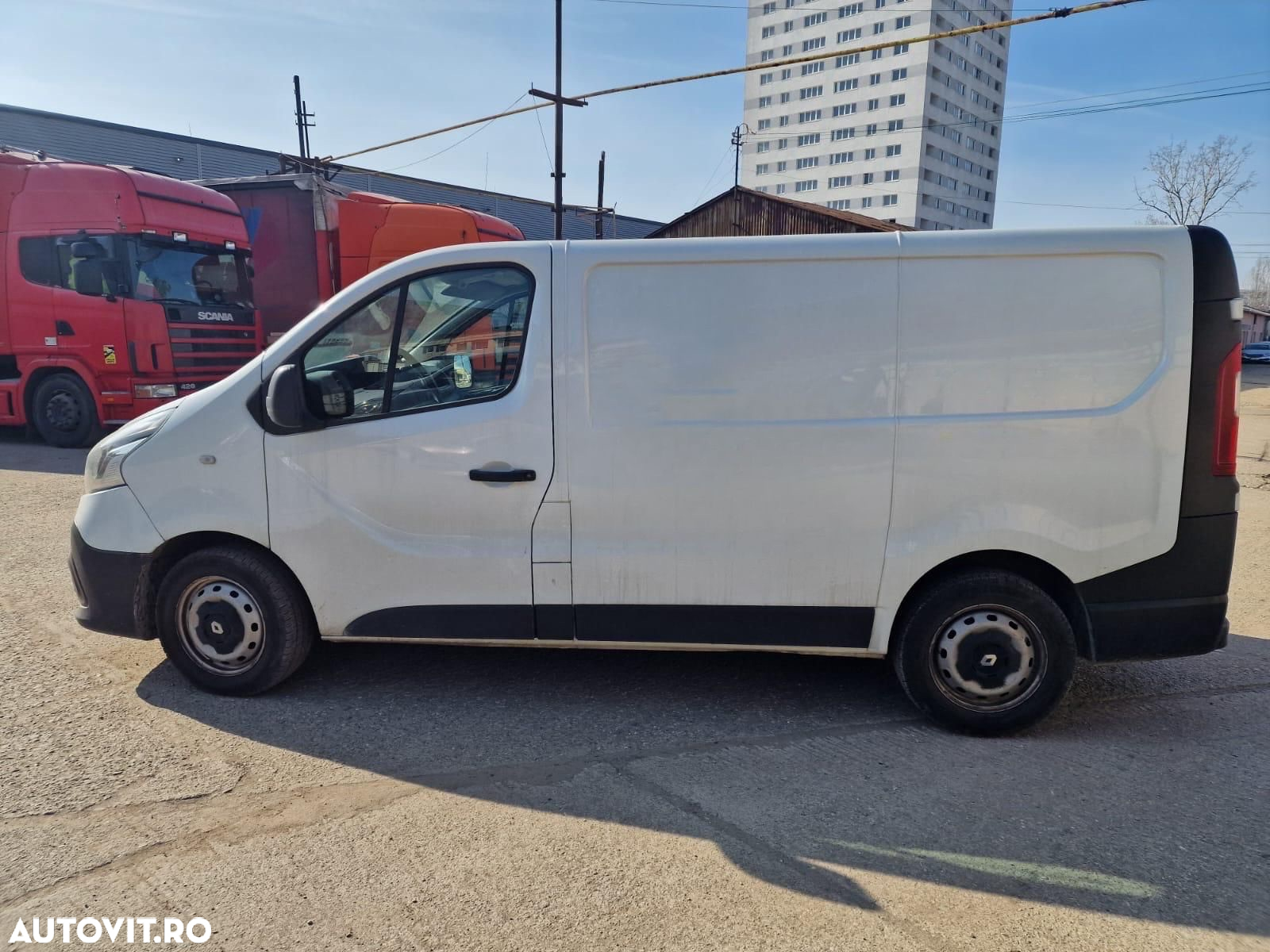 Renault Trafic Combi L2H1 1.6 dCi TT 120 7+1 Expression - 8