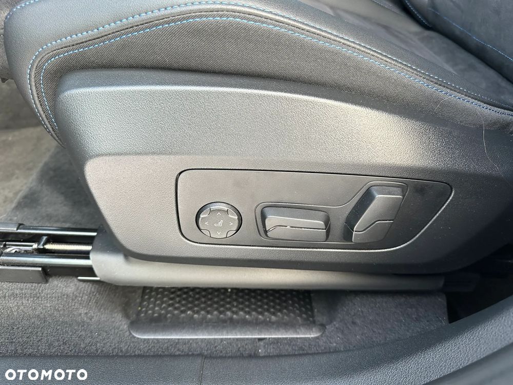 BMW X1 - 10