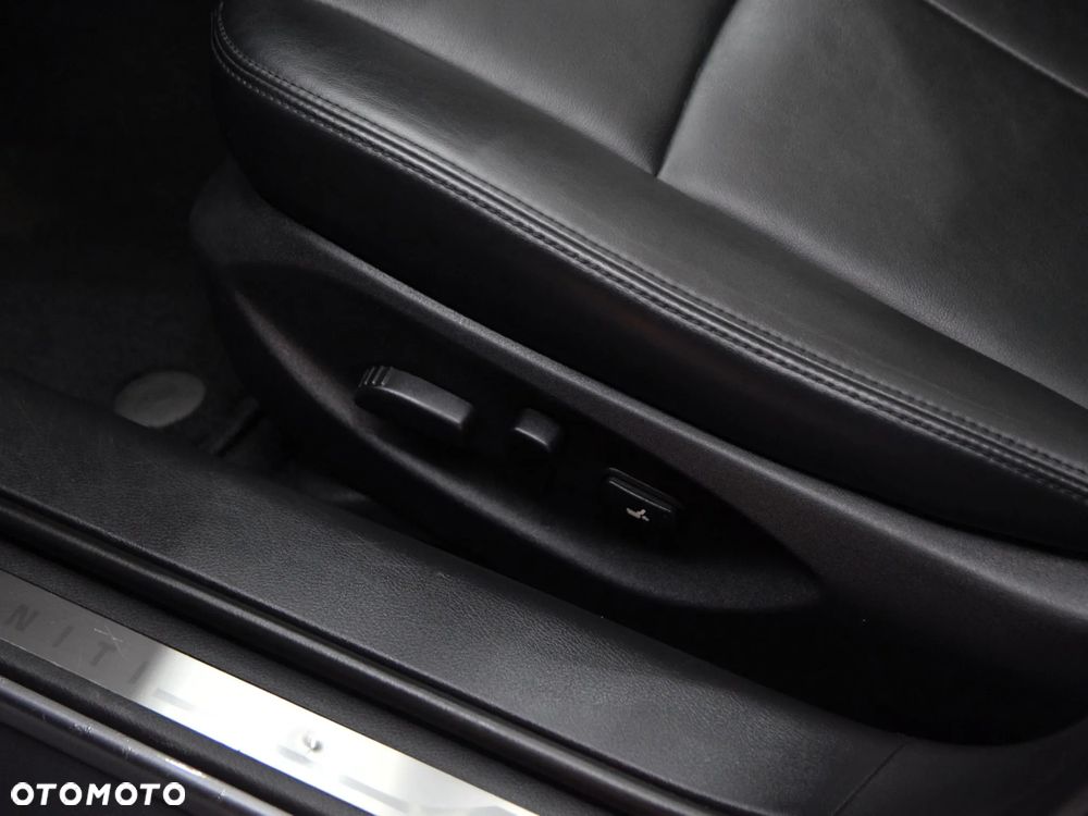 Infiniti Q50 2.0t Premium Executive - 18