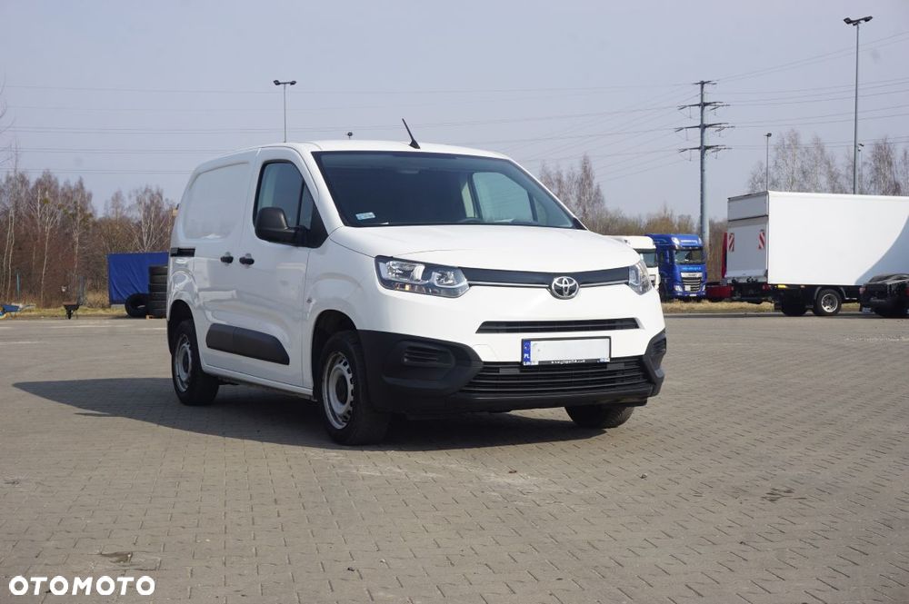 Toyota Proace City - 1