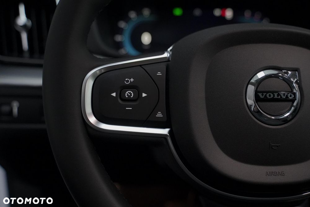 Volvo XC 60 B5 B AWD Core - 13