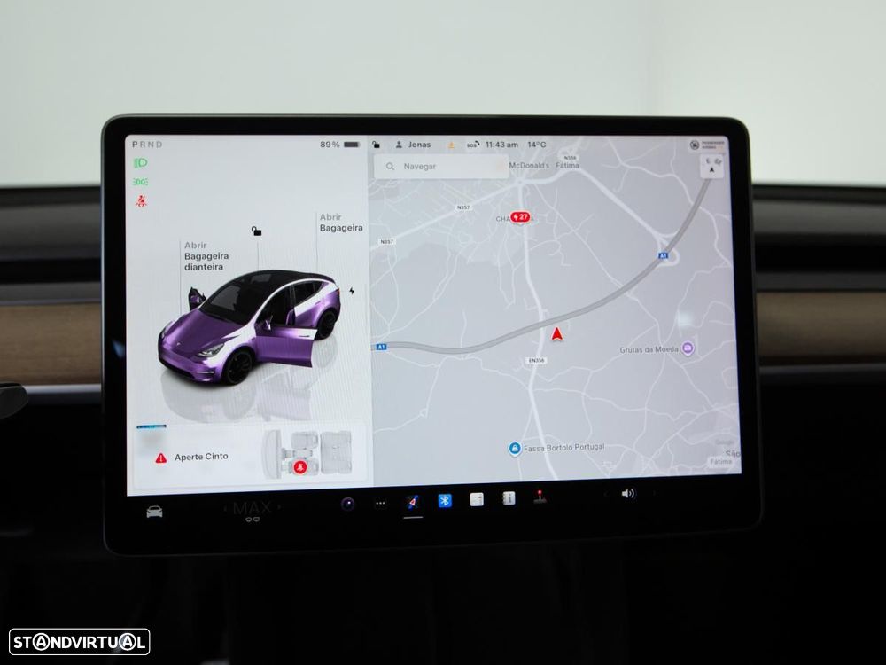 Tesla Model Y Performance Dual Motor AWD - 23