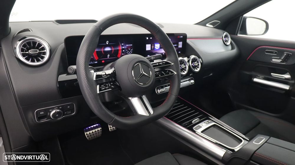 Mercedes-Benz GLA 220 d 4Matic AMG Line - 35