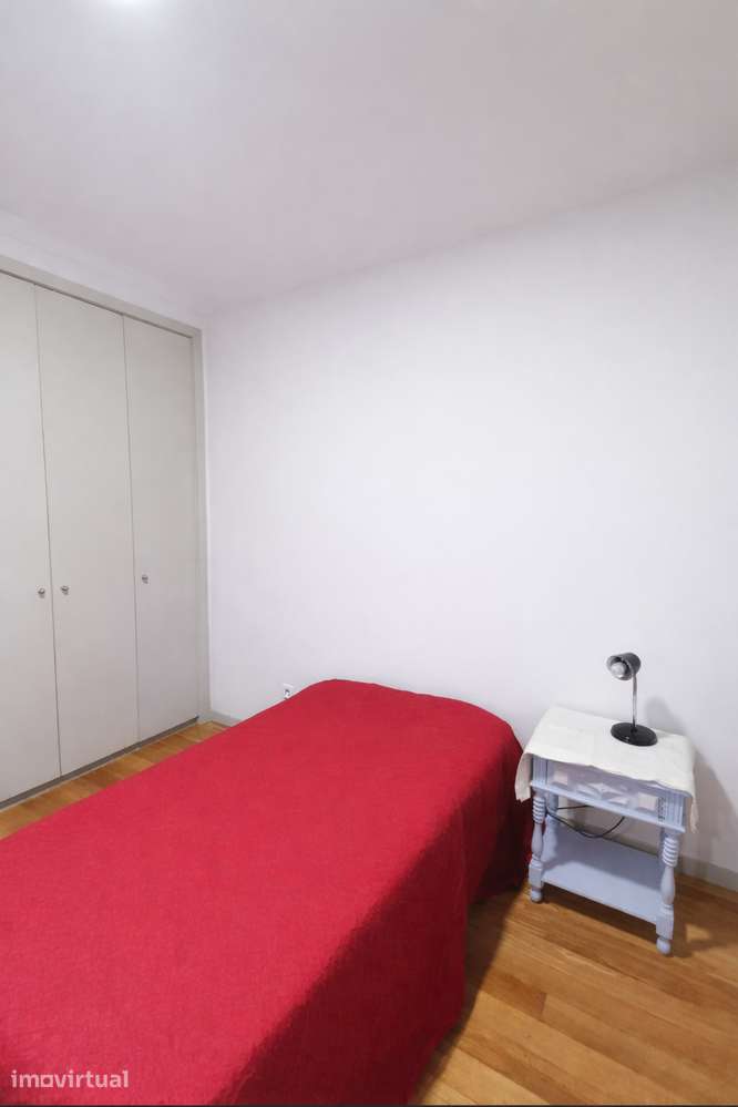Alugo quarto perto do El Corte de Inglês de Gaia - Grande imagem: 3/7