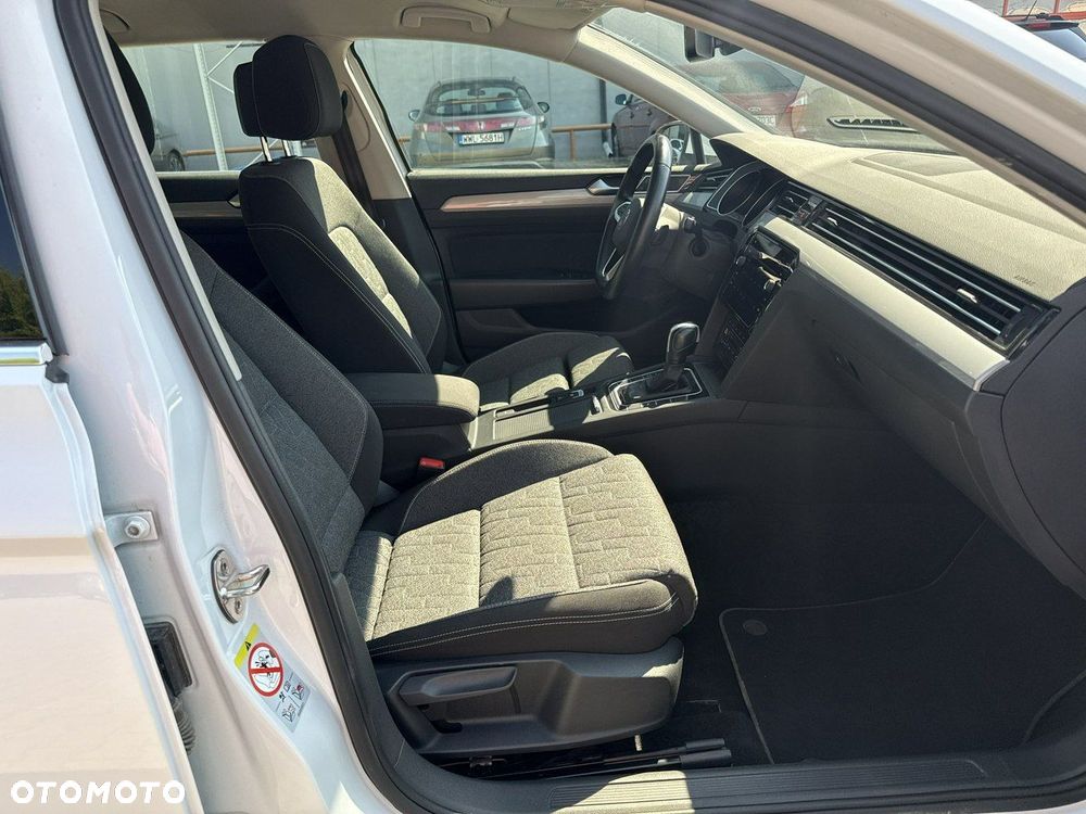 Volkswagen Passat 1.5 TSI EVO Business DSG - 20