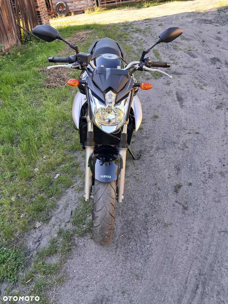 Yamaha XJ - 4