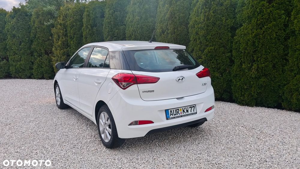 Hyundai i20 1.25 Comfort - 10