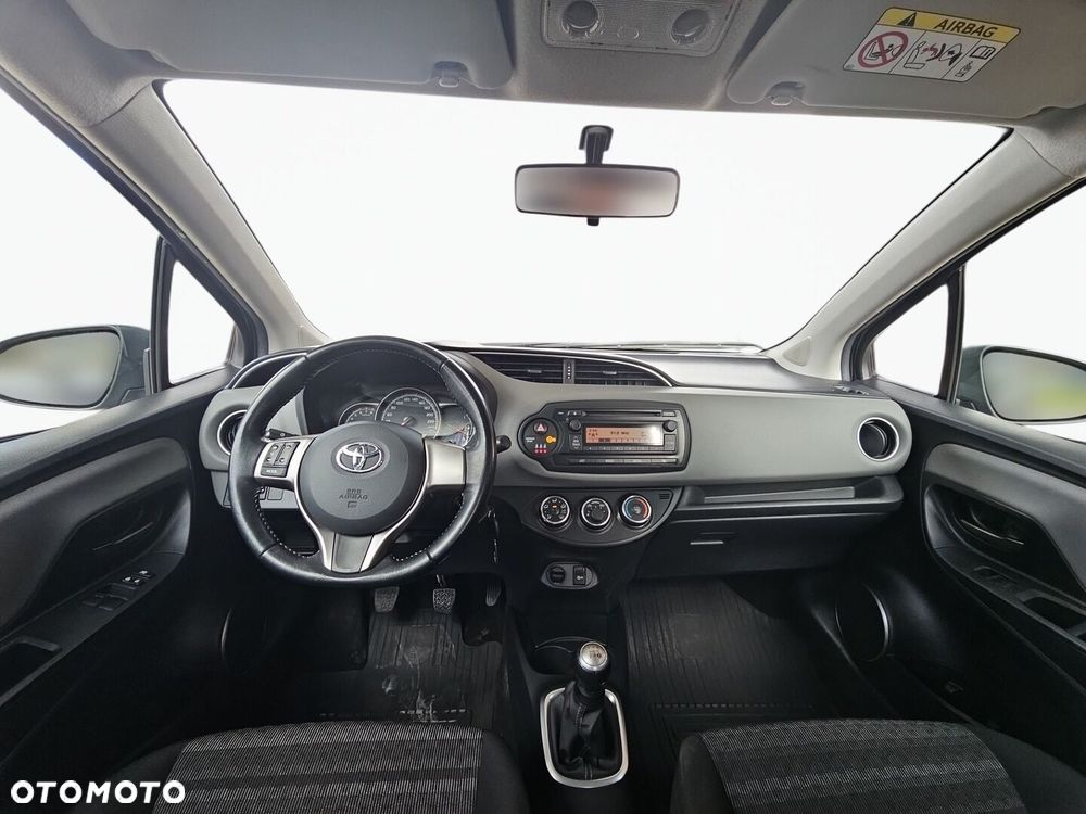 Toyota Yaris 1.0 Life EU6 - 24