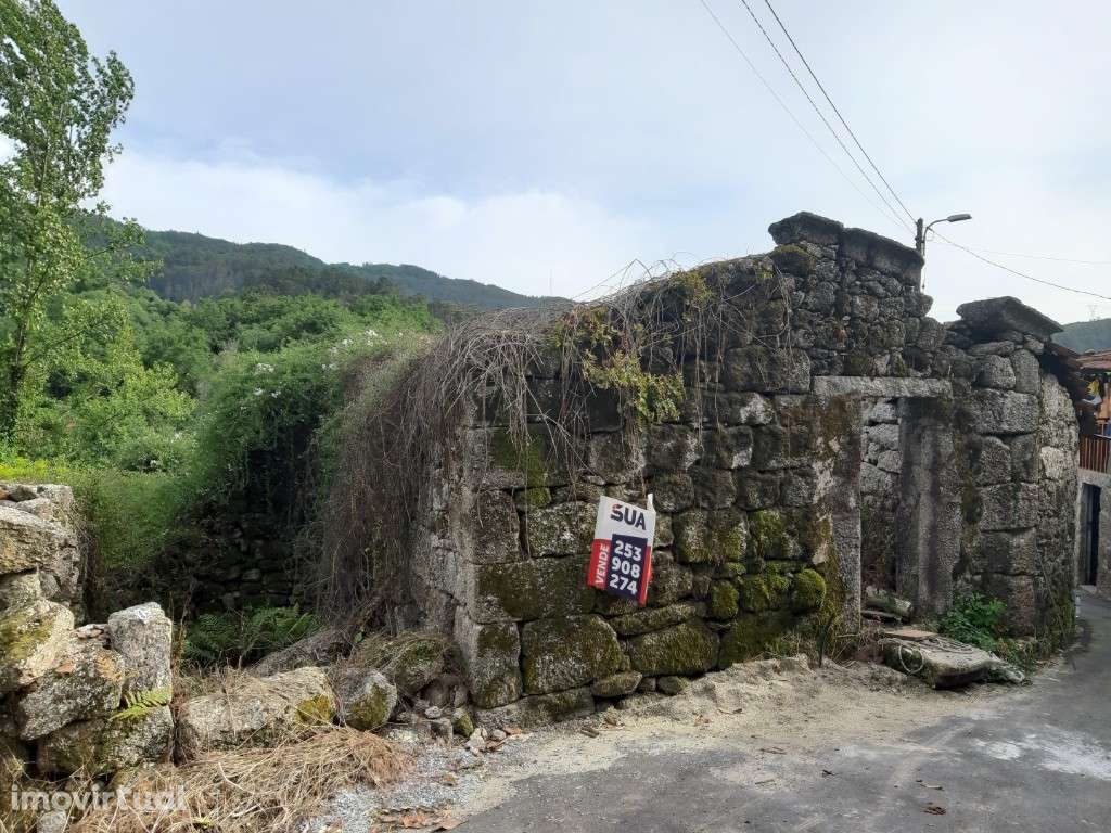 Casa em Pedra p/ Restauro - Gondoriz - Grande imagem: 2/6