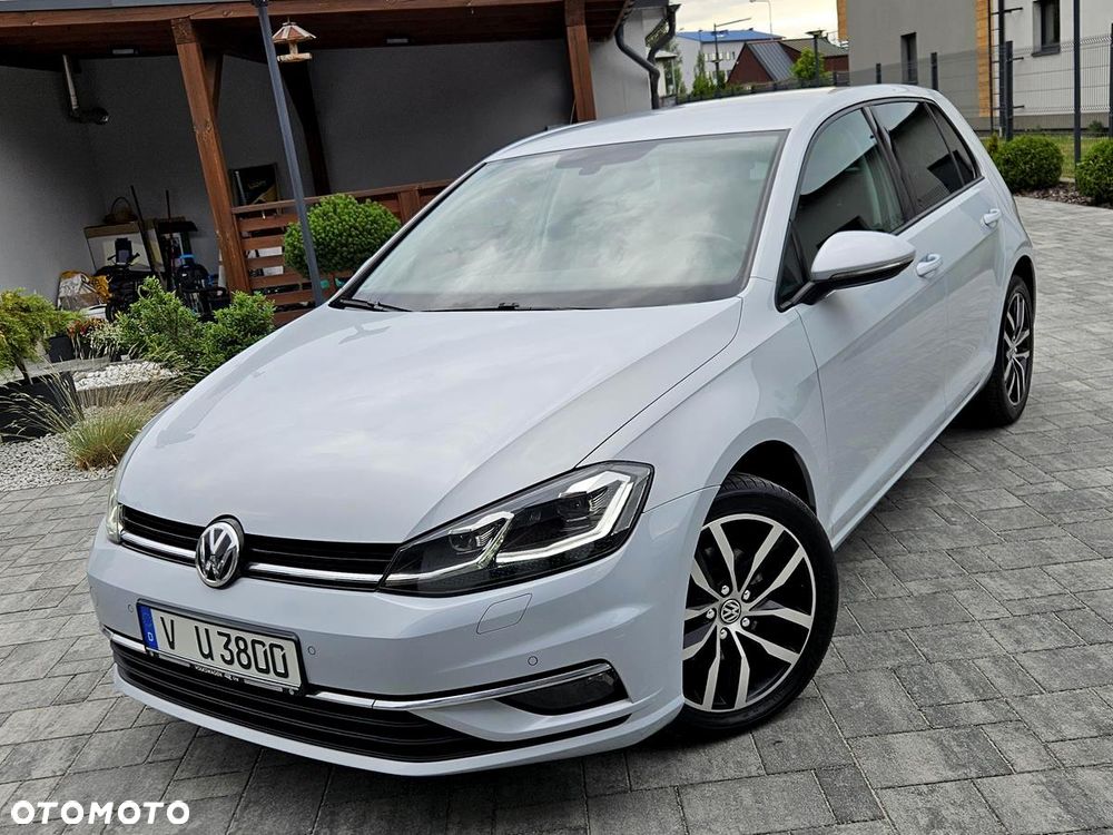 Volkswagen Golf 1.6 TDI SCR Comfortline - 2