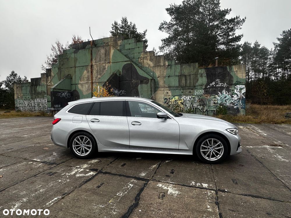 BMW Seria 3 320d Advantage - 2