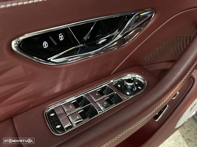 Bentley Flying Spur W12 - 26