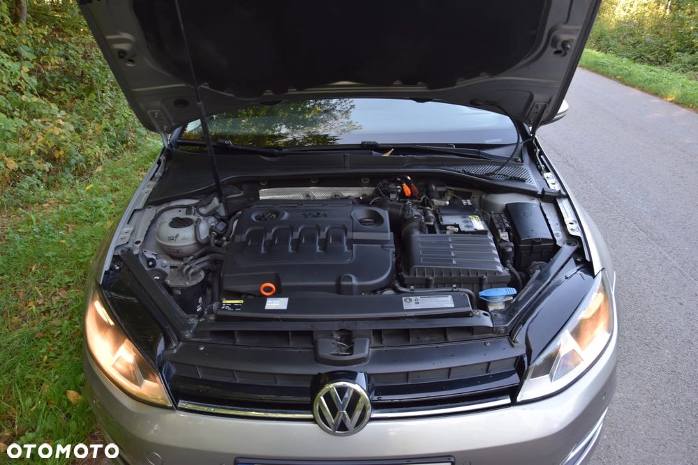 Volkswagen Golf 1.6 TDI BMT Comfortline - 20