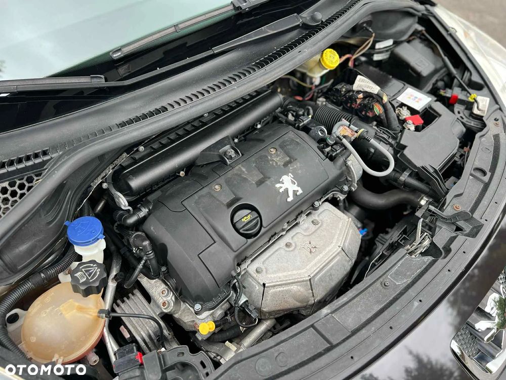 Peugeot 207 1.6 VTi Sporty - 5