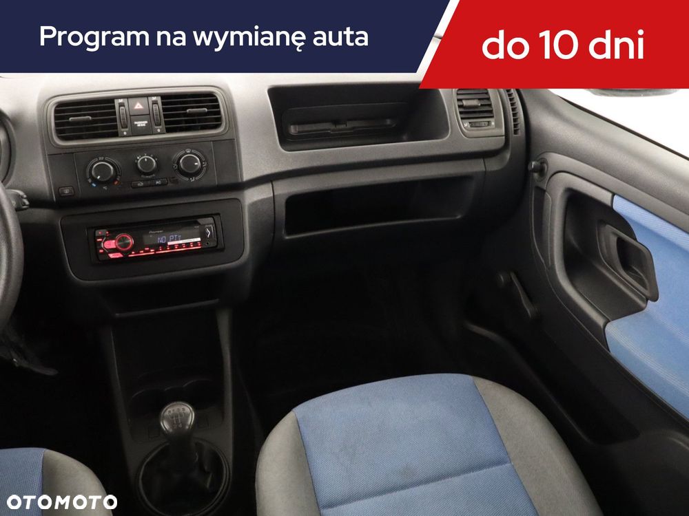 Skoda Fabia - 10