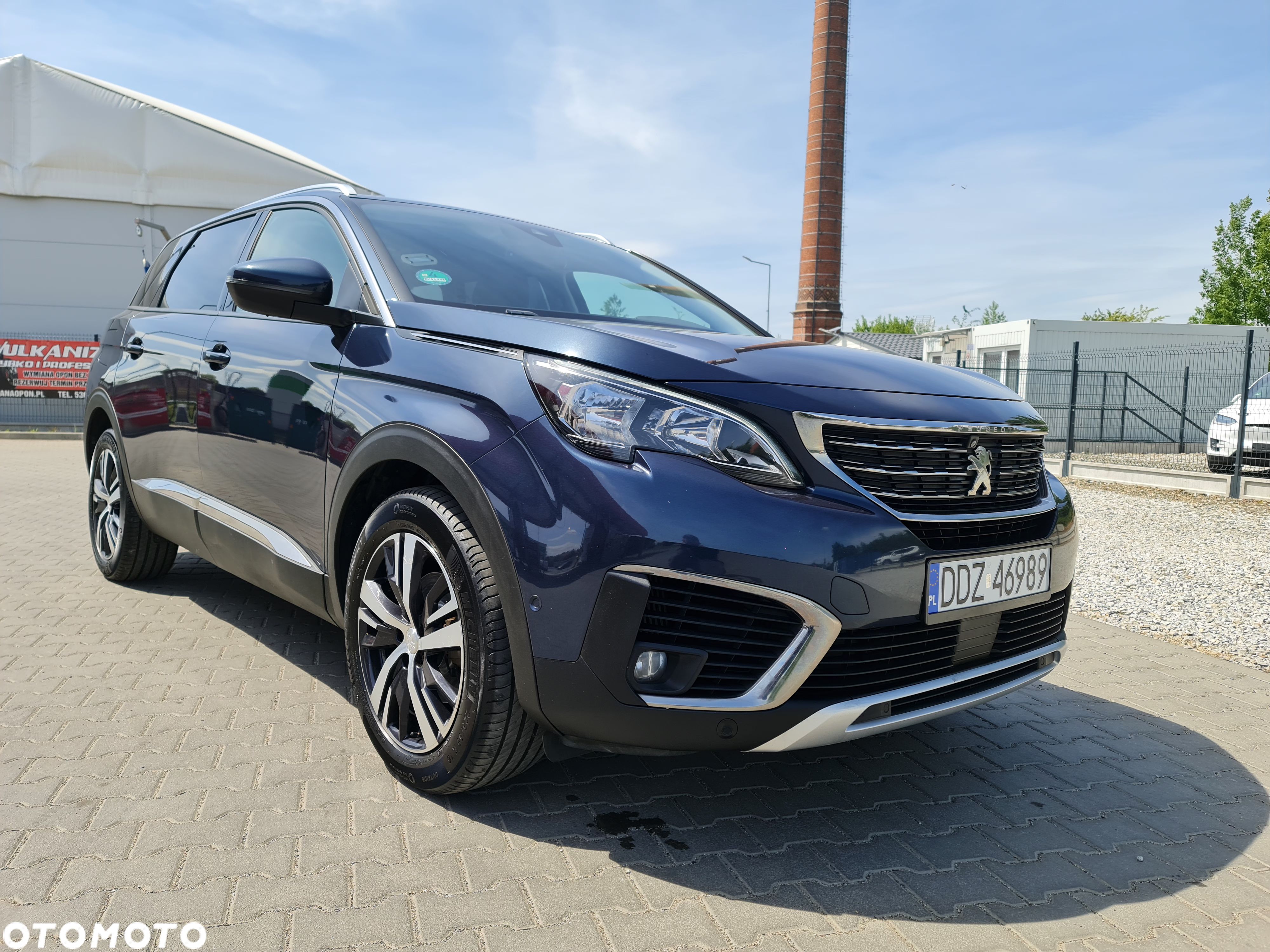 Peugeot 5008 1.6 BlueHDI Allure S&S EAT6 - 1