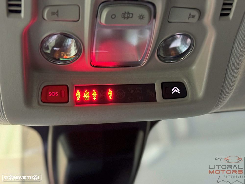 Citroën C3 1.2 PureTech Shine EAT6 - 19