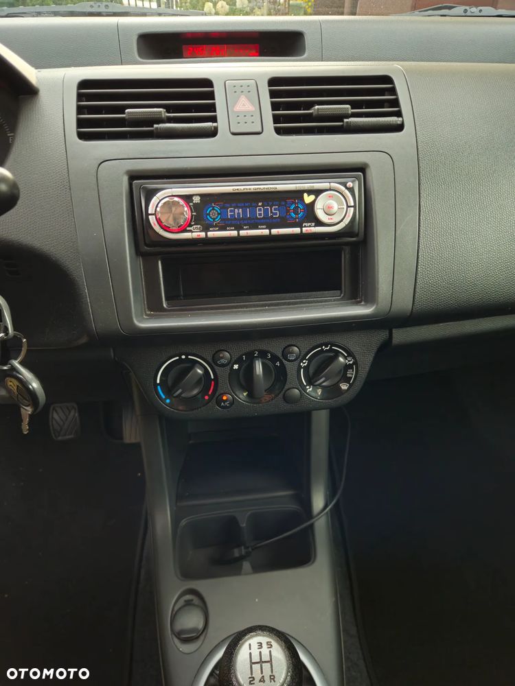 Suzuki Swift 1.3 Classic - 15