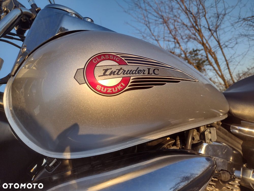 Suzuki Intruder - 20