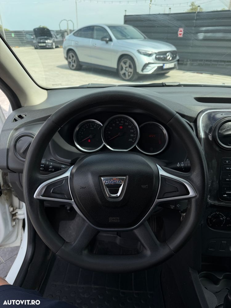 Dacia Logan 1.2 Acces - 7