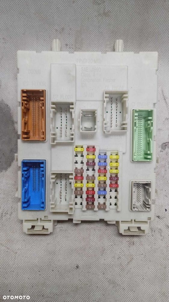 Moduł BCM/BSI Skrzynka bezpieczników Ford FOCUS MK3 BV6N-14A073-DR - 1