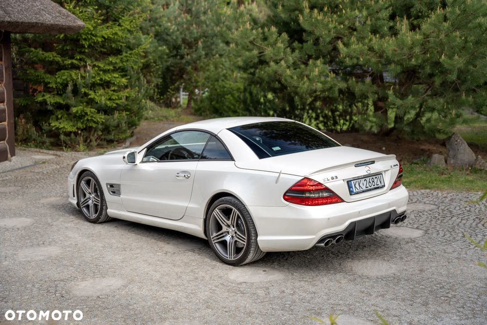 Mercedes-Benz SL 63 AMG - 3