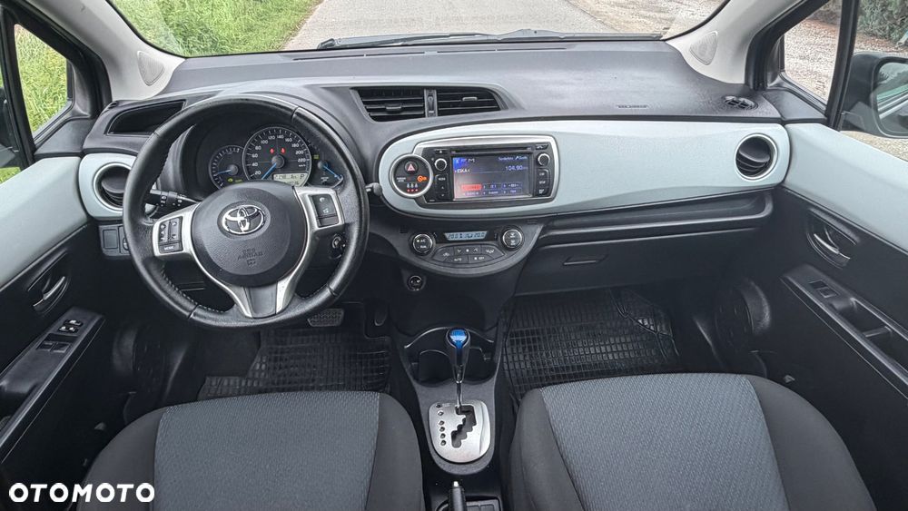 Toyota Yaris - 31