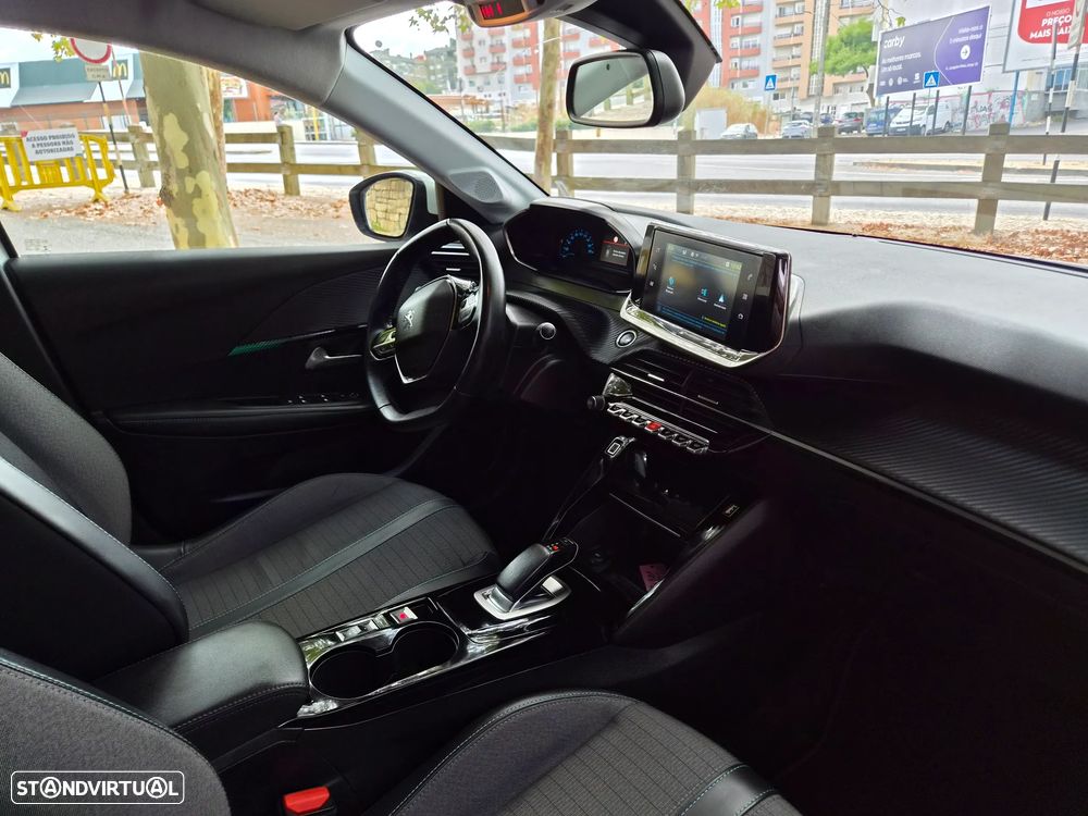 Peugeot e-208 Allure+ - 14