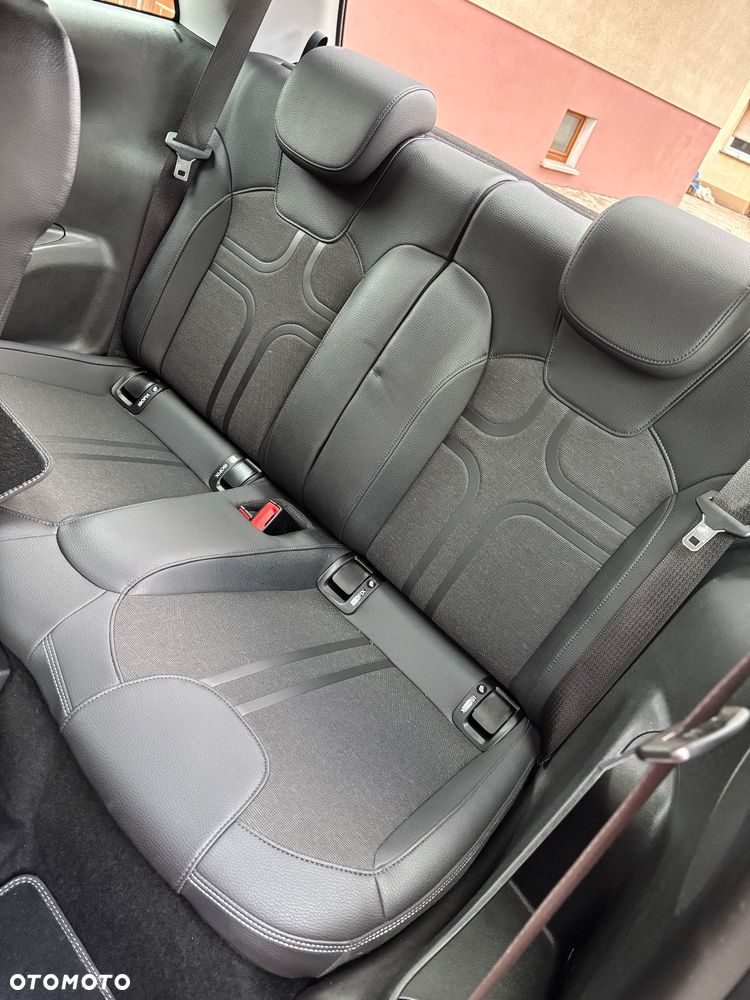 Opel Adam 1.4 Germany's next Topmodel - 15