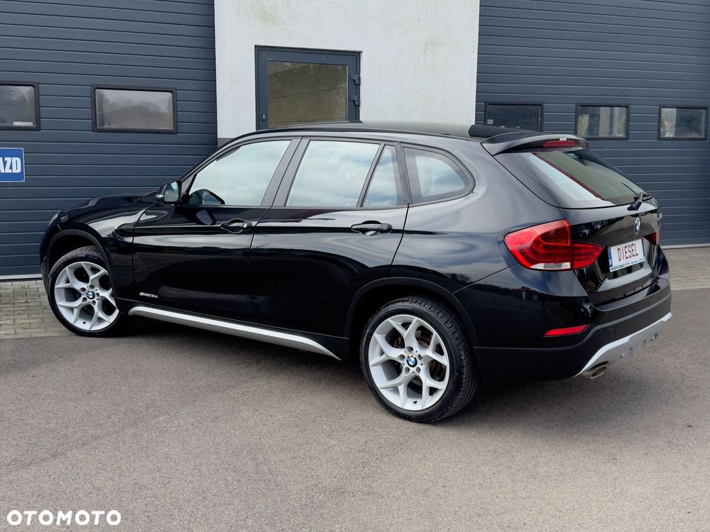 BMW X1 sDrive18d xLine - 40