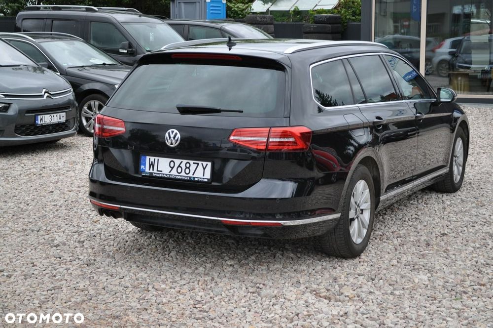 Volkswagen Passat - 7