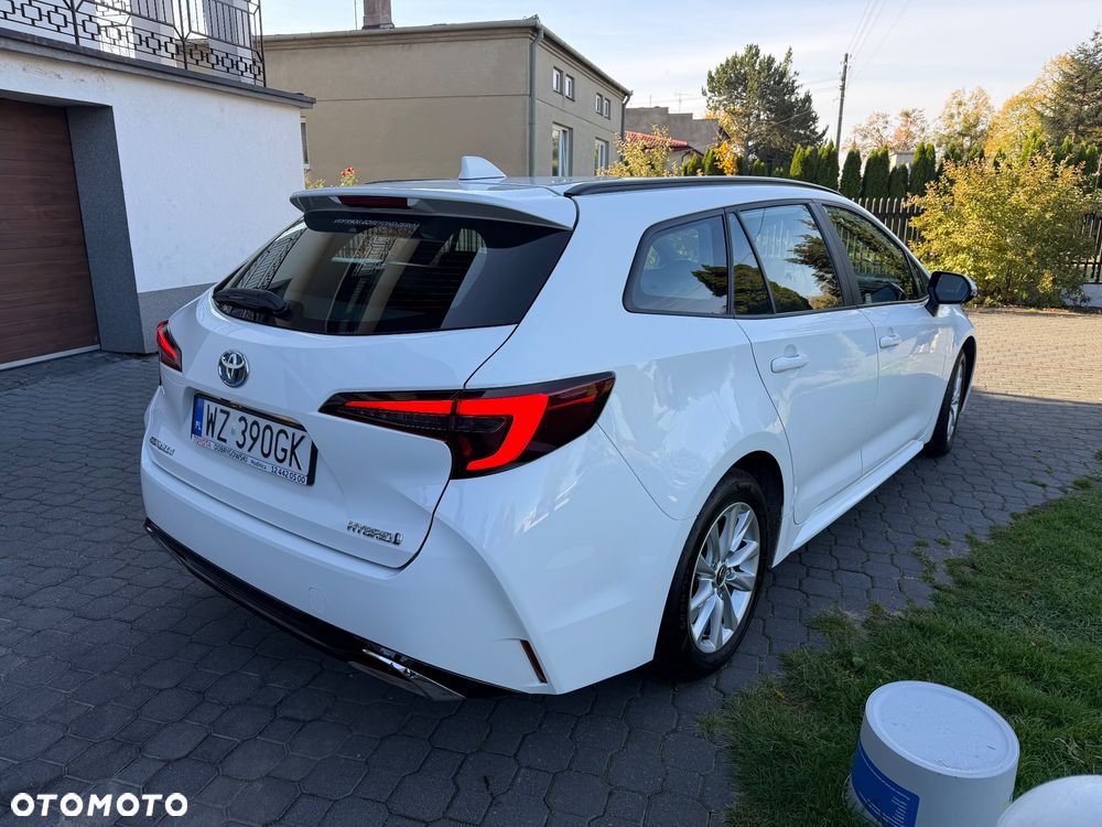 Toyota Corolla 1.8 Hybrid Comfort - 11