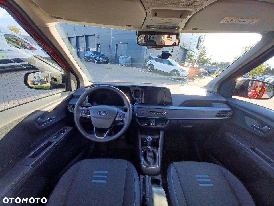 Ford Tourneo Courier - 4