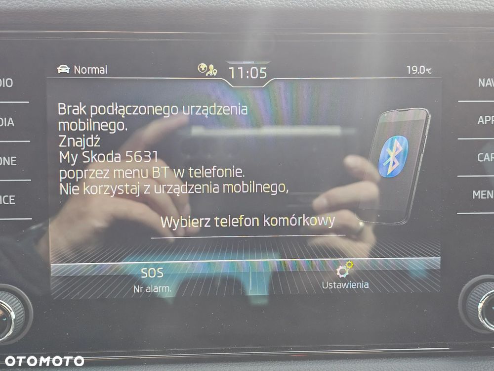 Skoda Karoq 2.0 TSI 4x4 DSG Sportline - 28