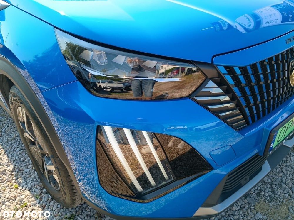 Peugeot 2008 - 12