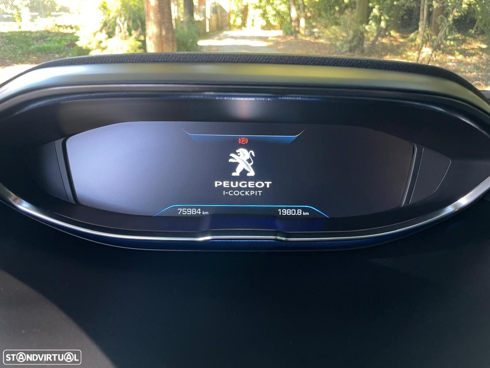 Peugeot 3008 1.2 PureTech Allure EAT8 - 17