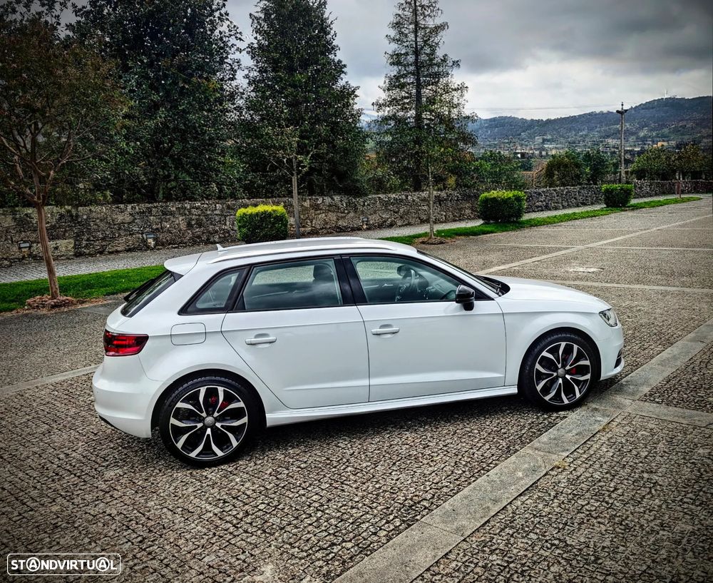 Audi A3 Sportback 1.6 TDI S-line - 18