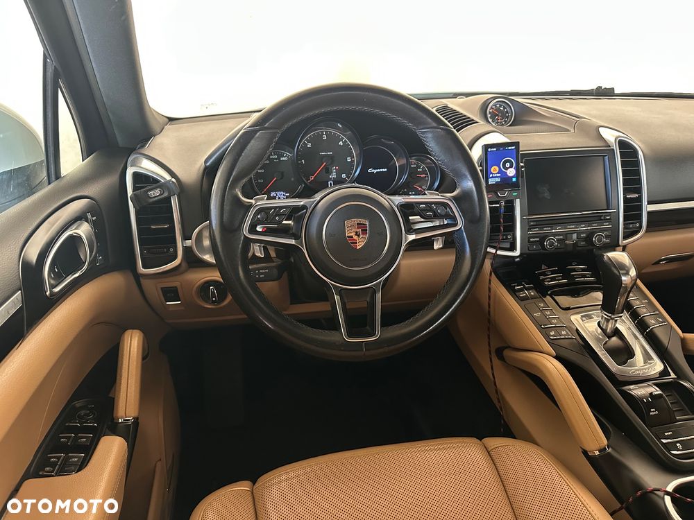 Porsche Cayenne Diesel Platinum Edition - 34