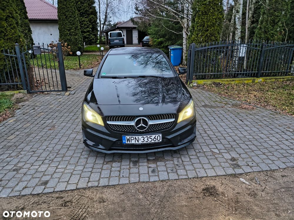 Mercedes-Benz CLA 180 UrbanStyle Edition - 3