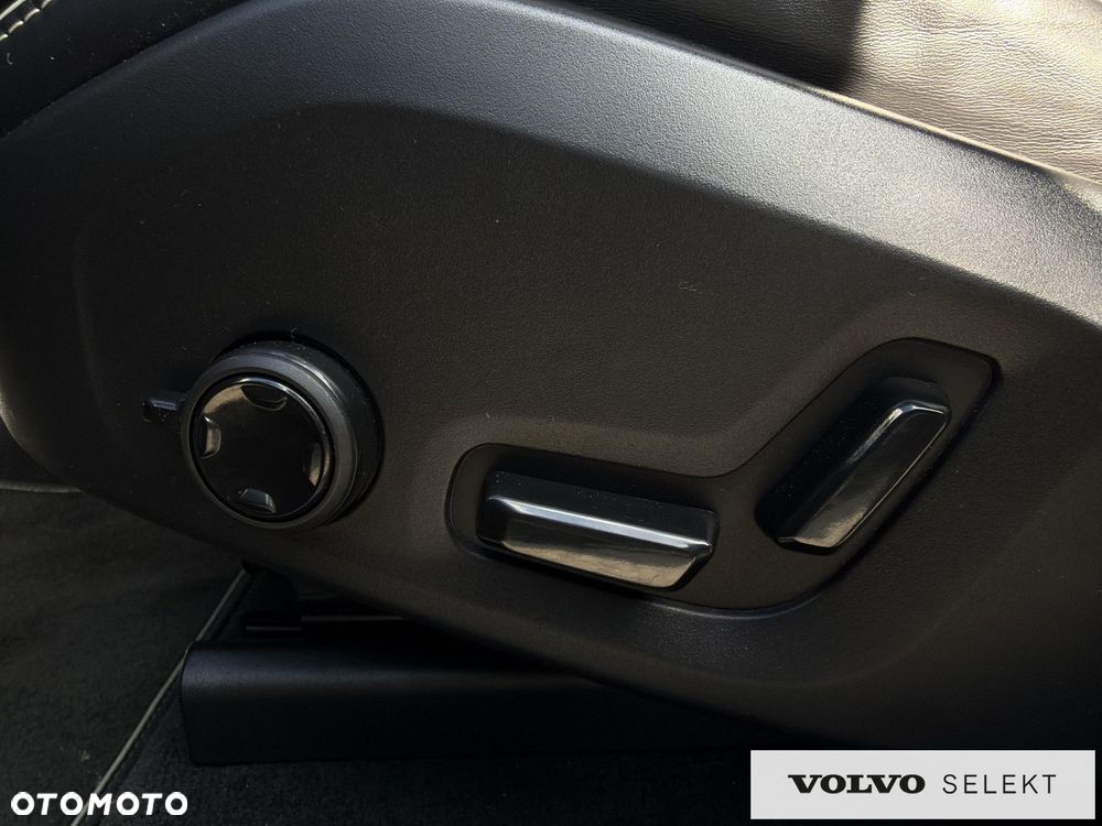 Volvo XC 60 - 26