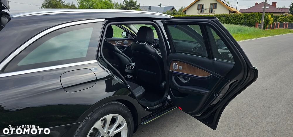 Mercedes-Benz Klasa E 220 d Business Edition 9G-TRONIC - 11