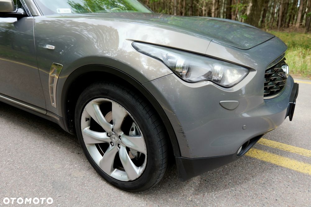 Infiniti FX FX30d S Premium - 7