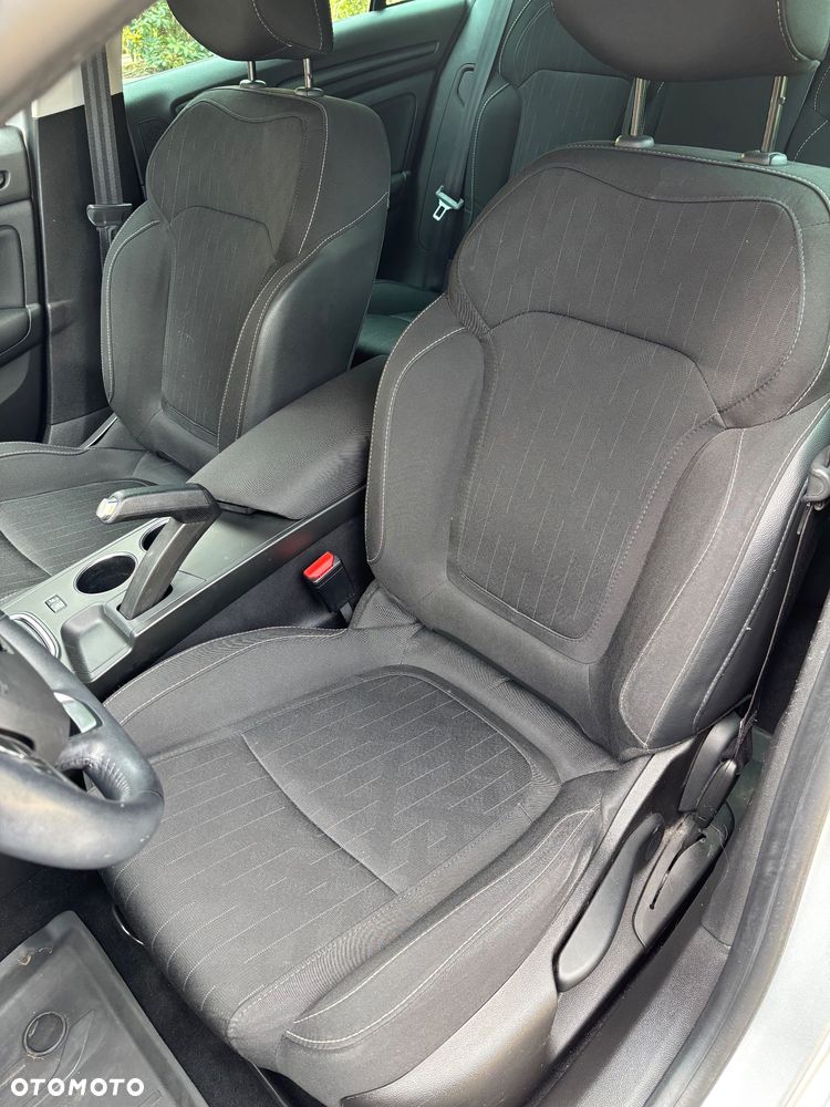 Renault Megane 1.3 TCe FAP Limited - 11